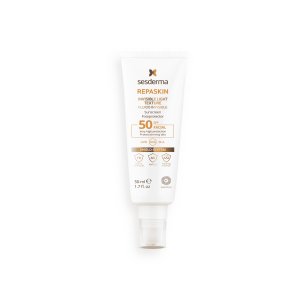 Buy SESDERMA® REPASKIN INVISIBLE FLUID SPF50+
