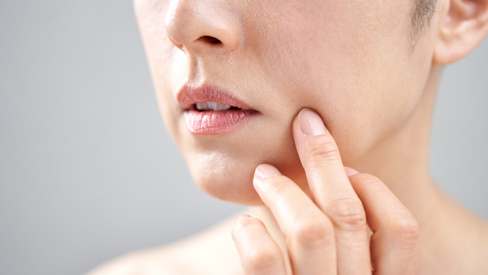 A woman underwent a rejuvenating transformation with different looks.