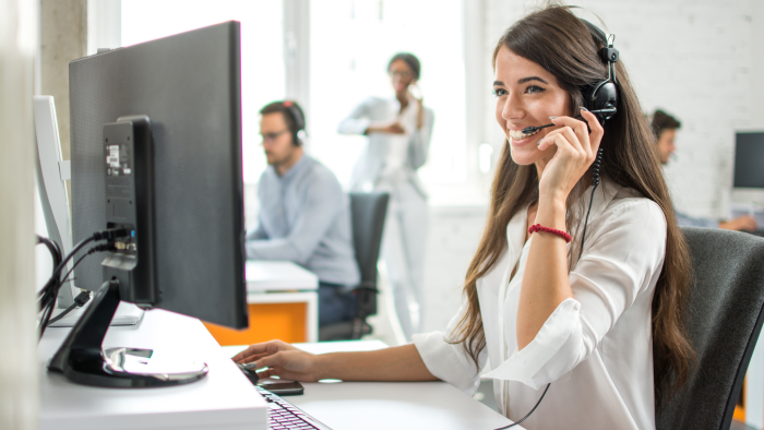 Customer support at Maylips.