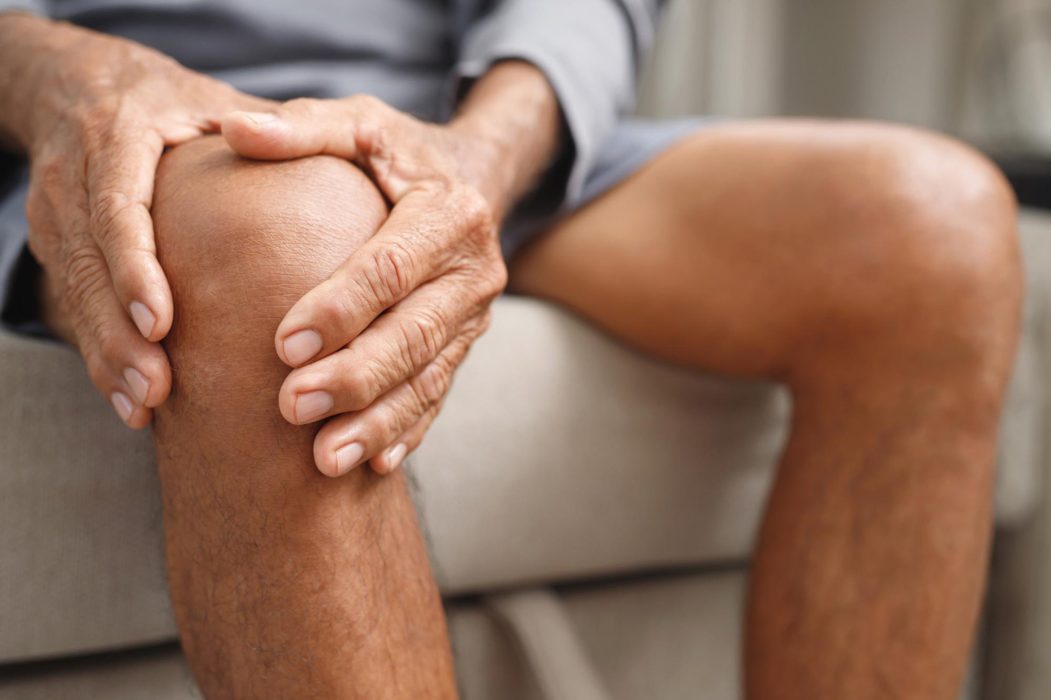 aching knee