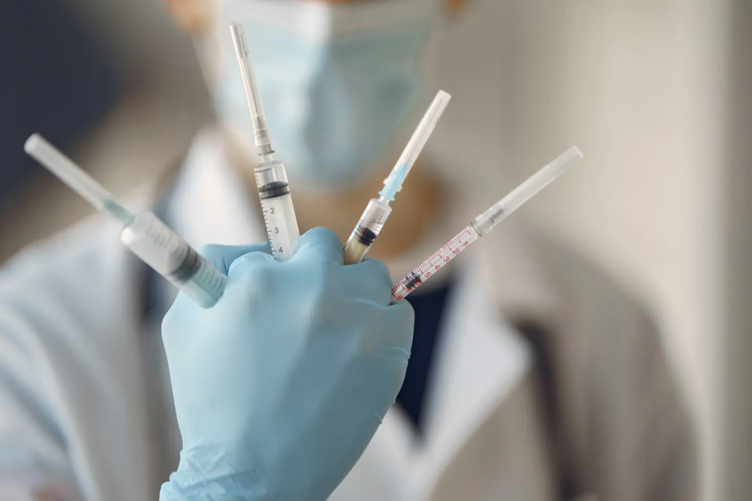 Cannula vs. Needle