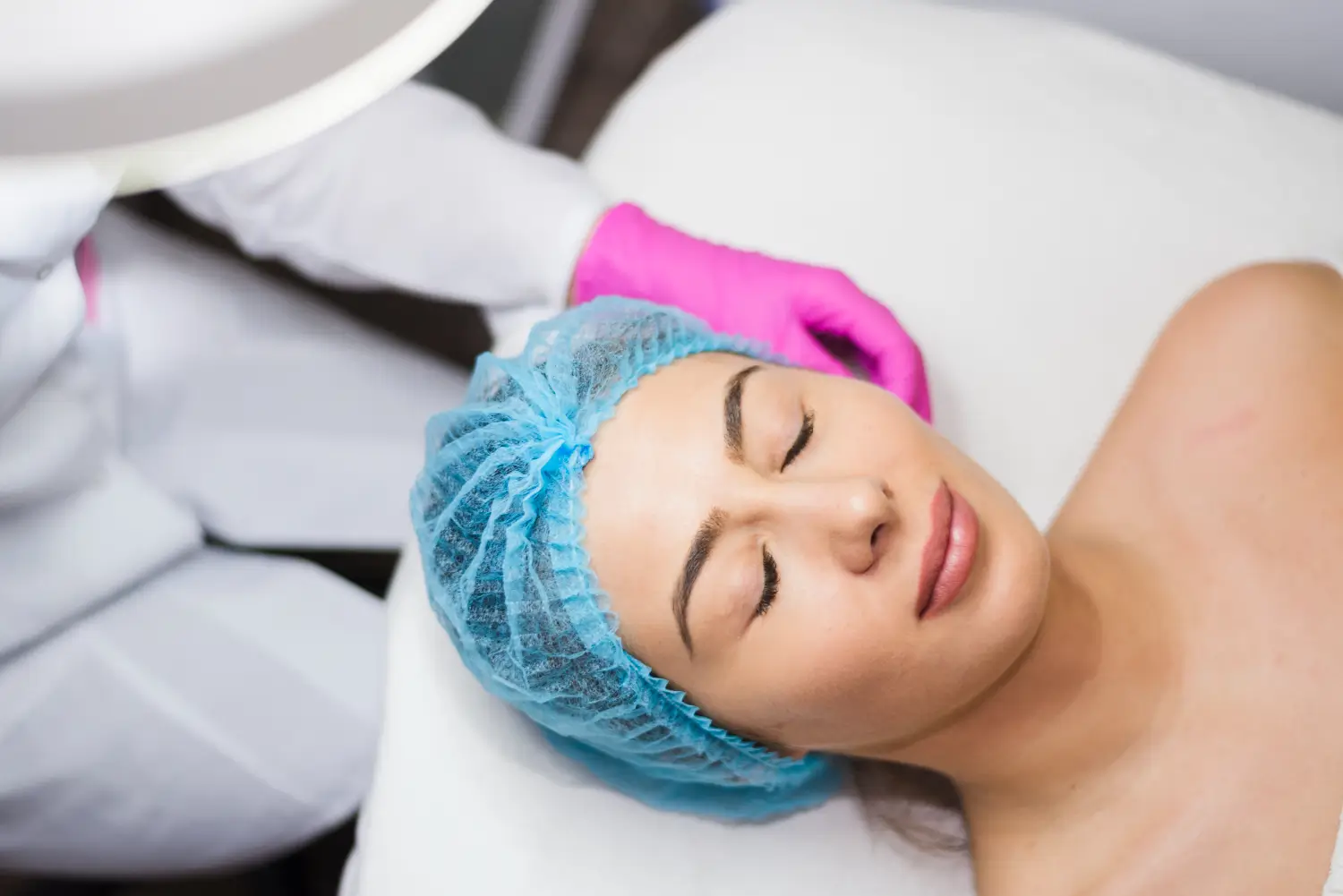 preparing the patient for the cosmetic treatment