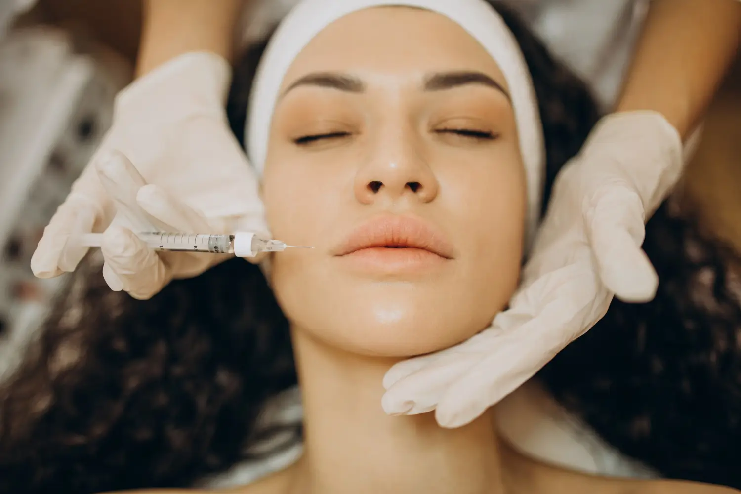 injecting the cheek with filler