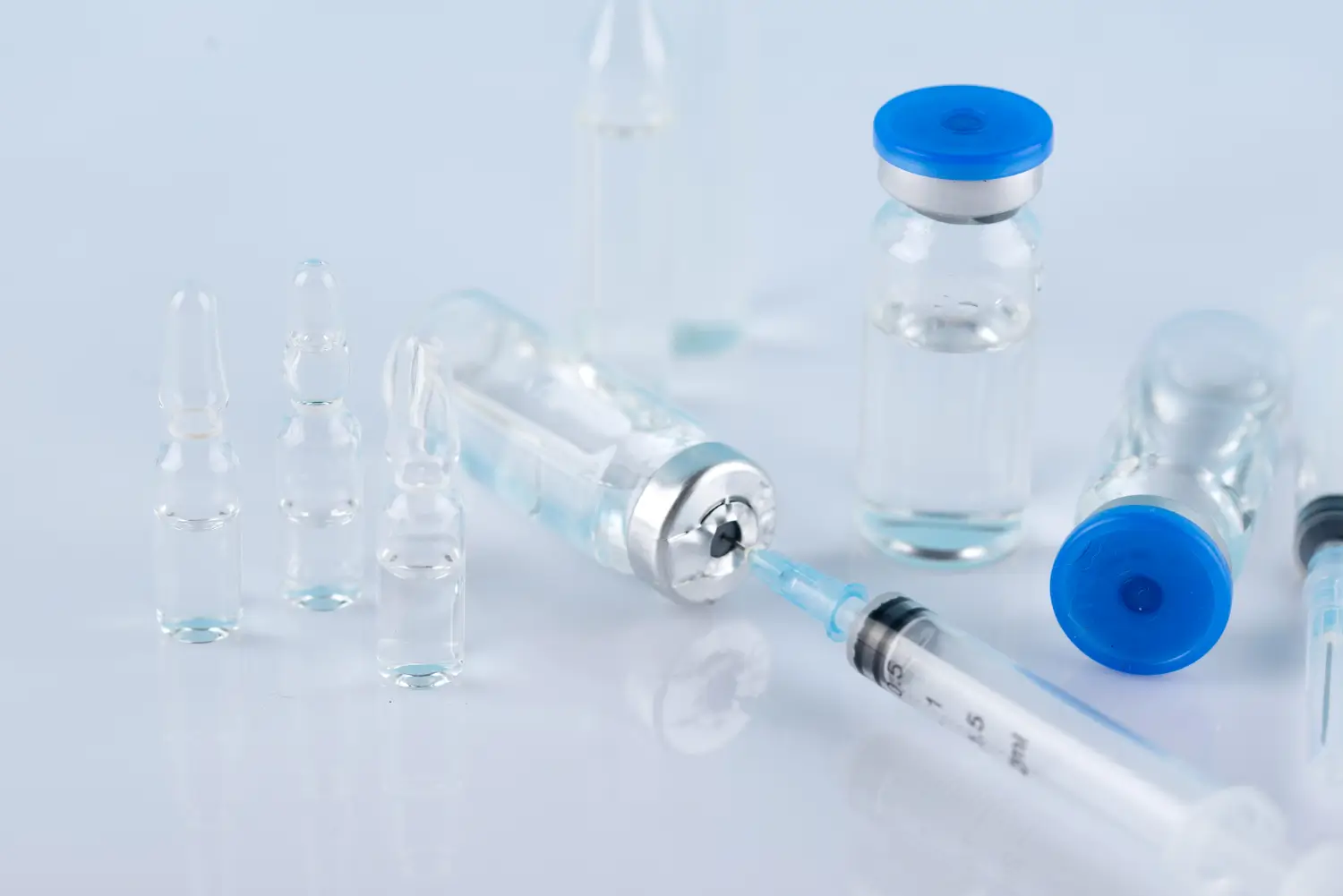 fillinf the syringe